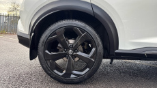 Nissan Juke 1.0 DiG-T N-Connecta 5dr Petrol Hatchback
